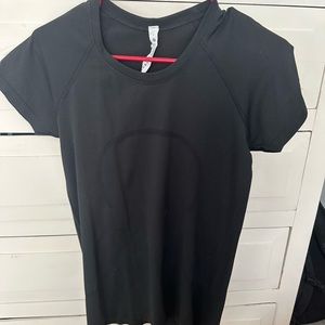 Lululemon Swiftly Tech
